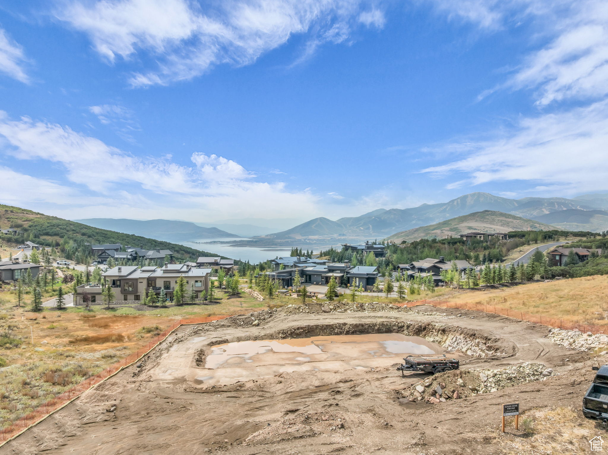 DEER VISTA - Residential