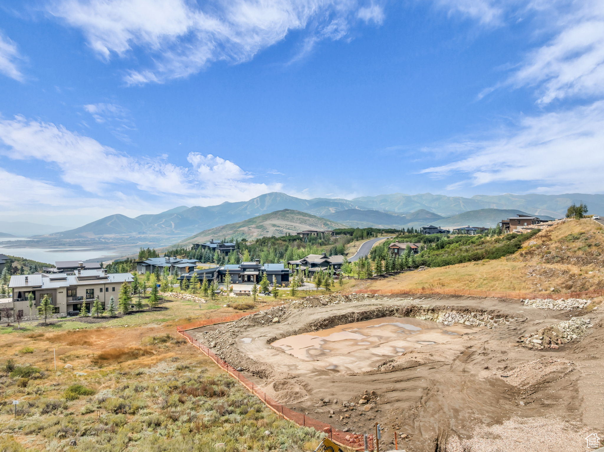 DEER VISTA - Residential