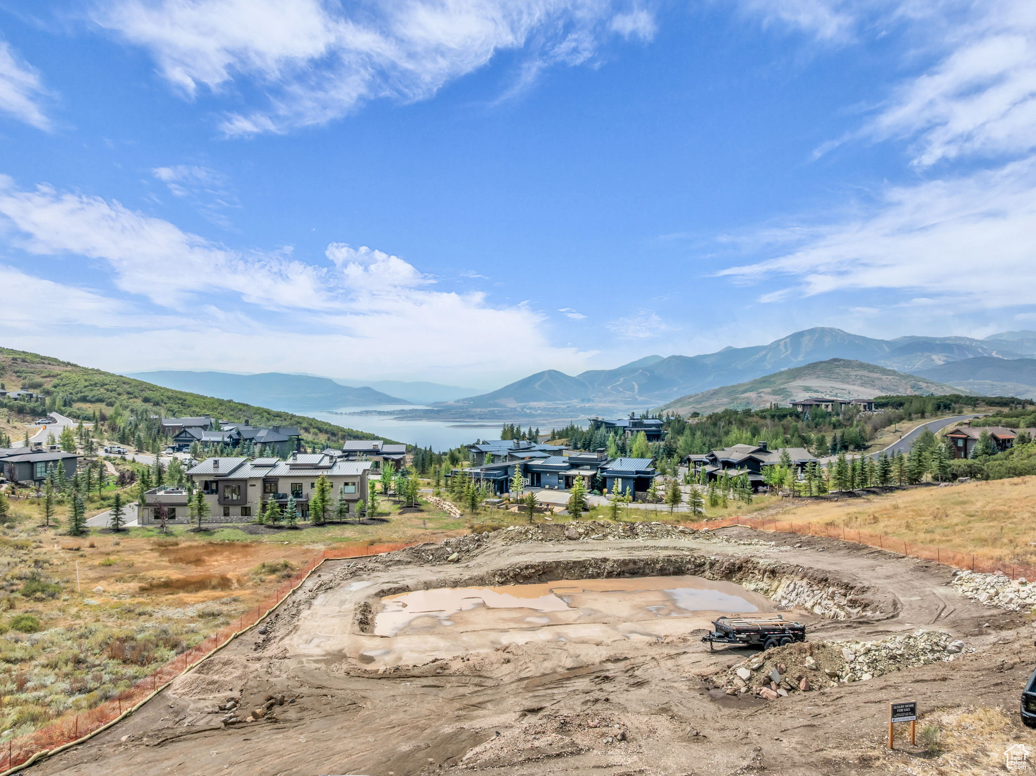 DEER VISTA - Residential