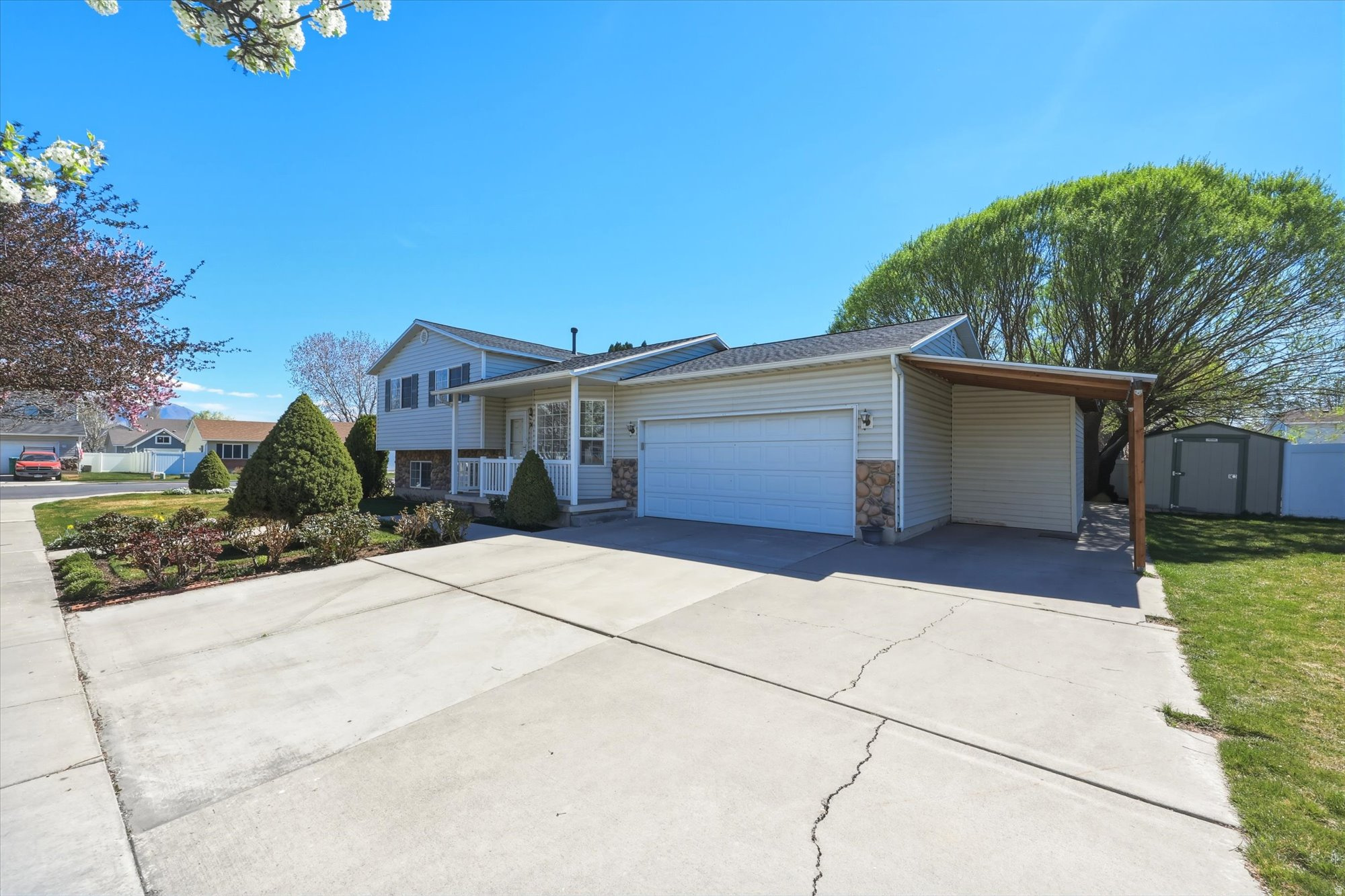 SOMMERSET PHASE III PRD - Residential