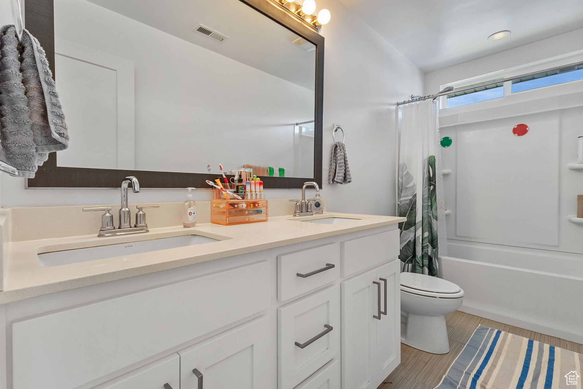 SKYE ESTATES - Residential