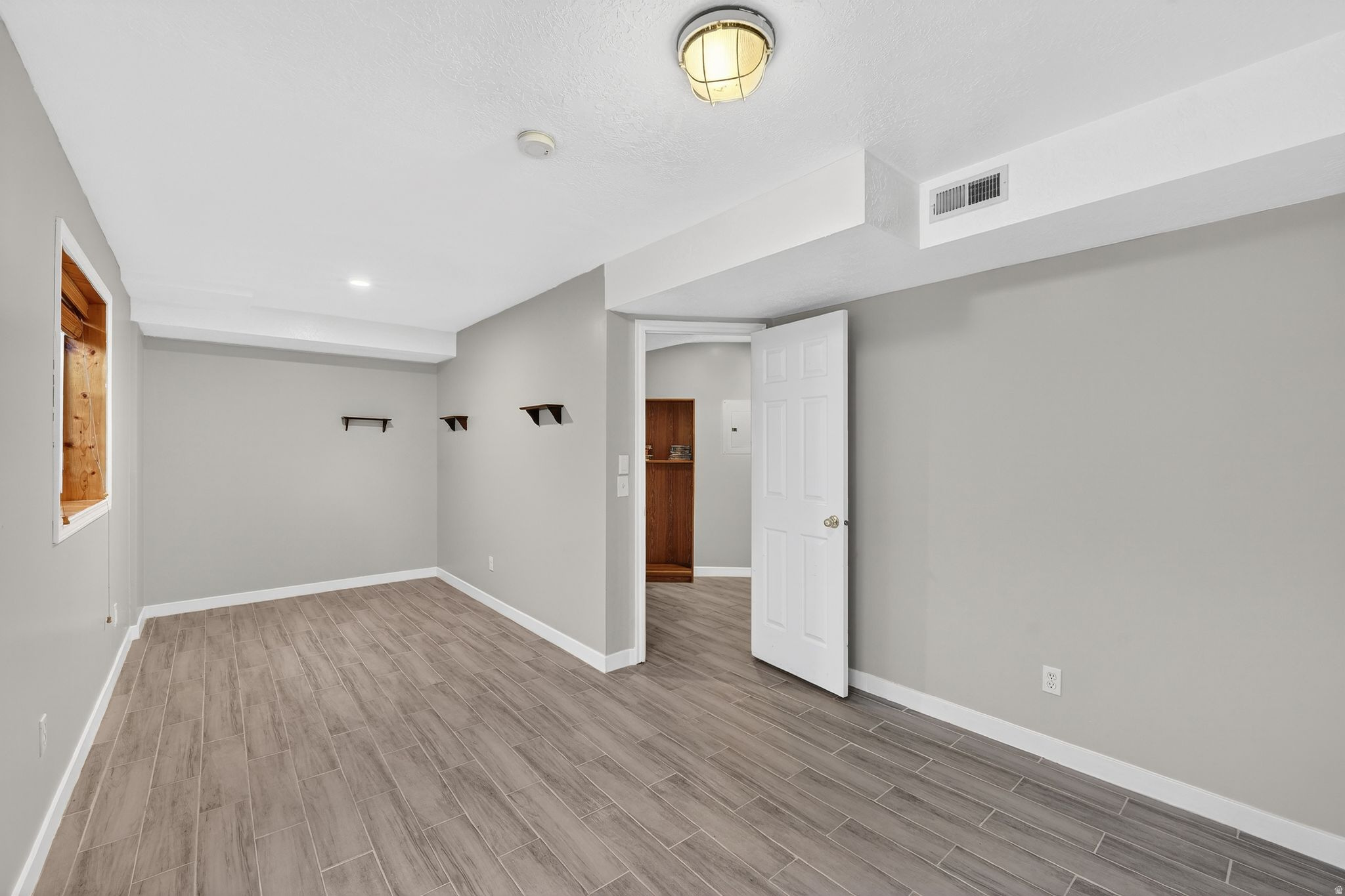 SHADOWBROOK - Residential