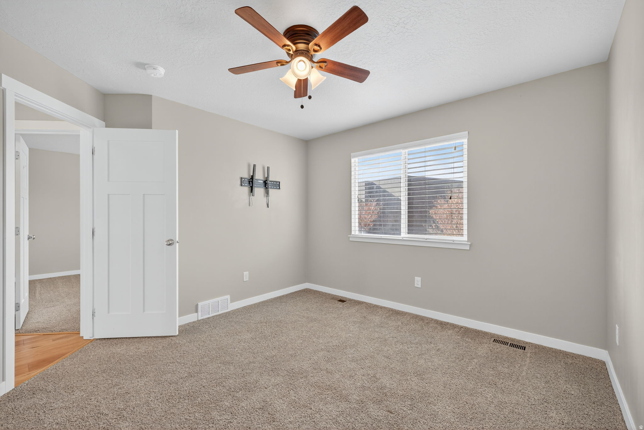 SILVER CREST - Residential