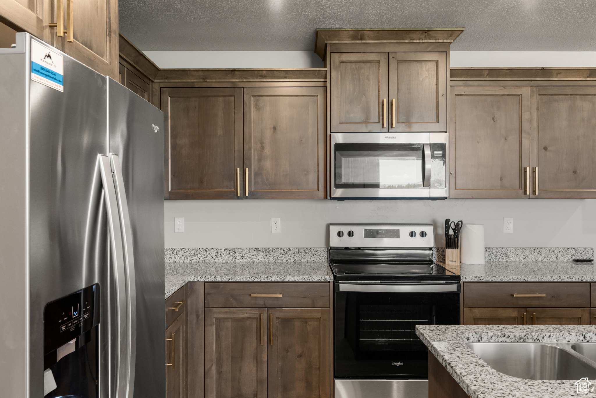 SEASONS BLDG 2 UNIT 1-UPPER - Residential