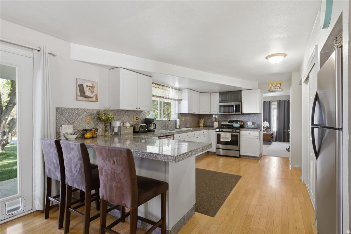 HUNTINGTON ESTATES - Residential