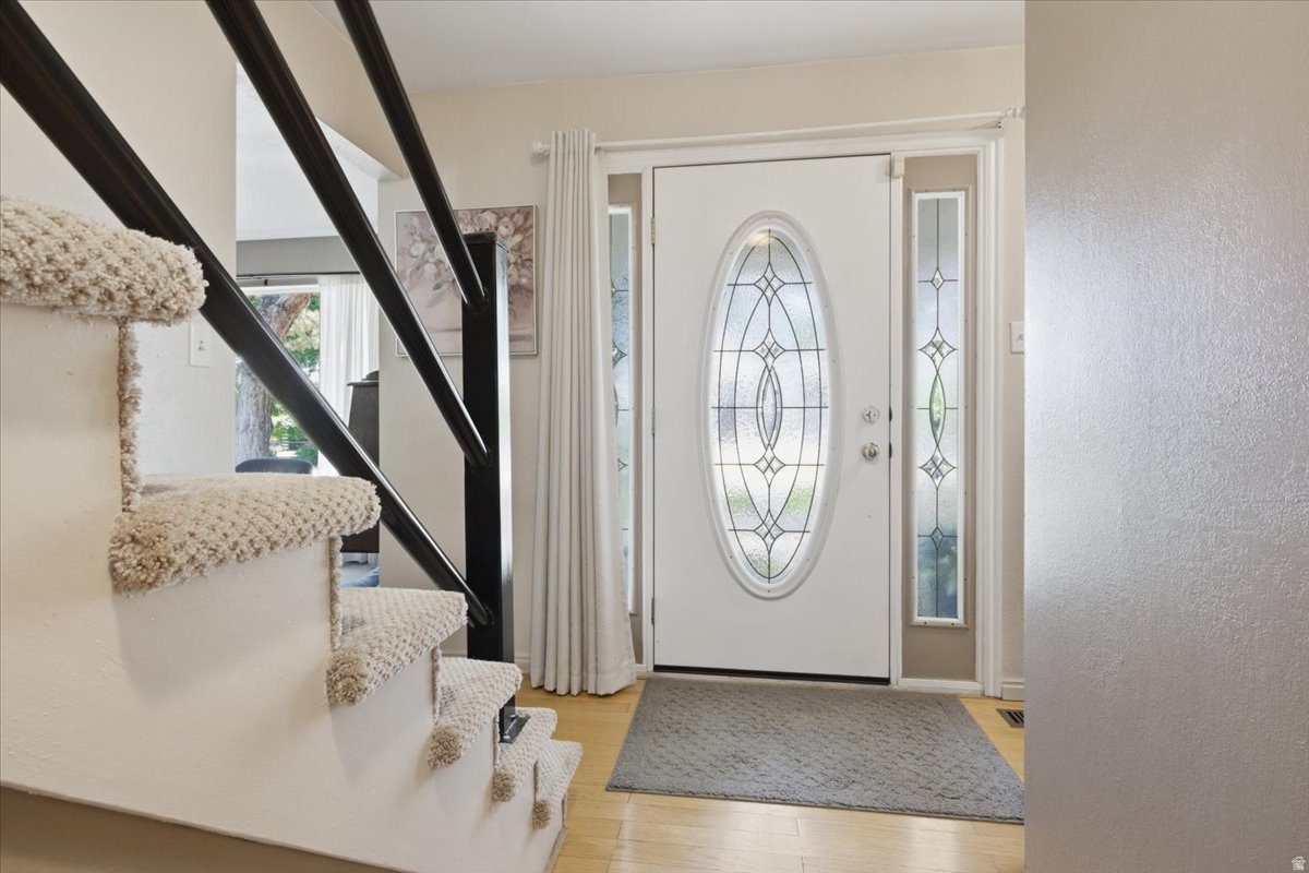 HUNTINGTON ESTATES - Residential