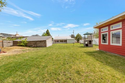 Tiny photo for 335 E 500 N, Lehi, UT 84043 (MLS # 2154853)