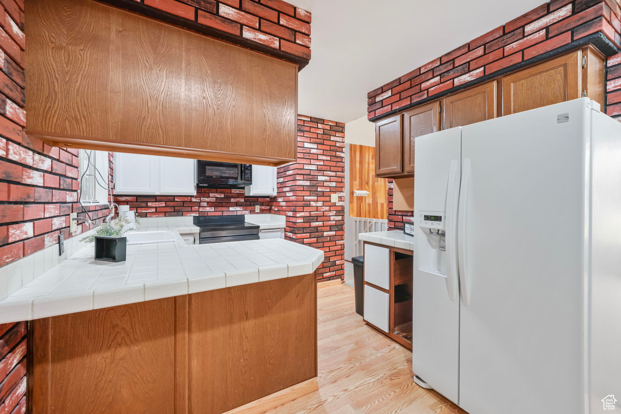 MAJESTIC MEADOWS - Residential