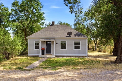 Photo of 543 W LAKE ST, Ogden, UT 84401 (MLS # 2166875)