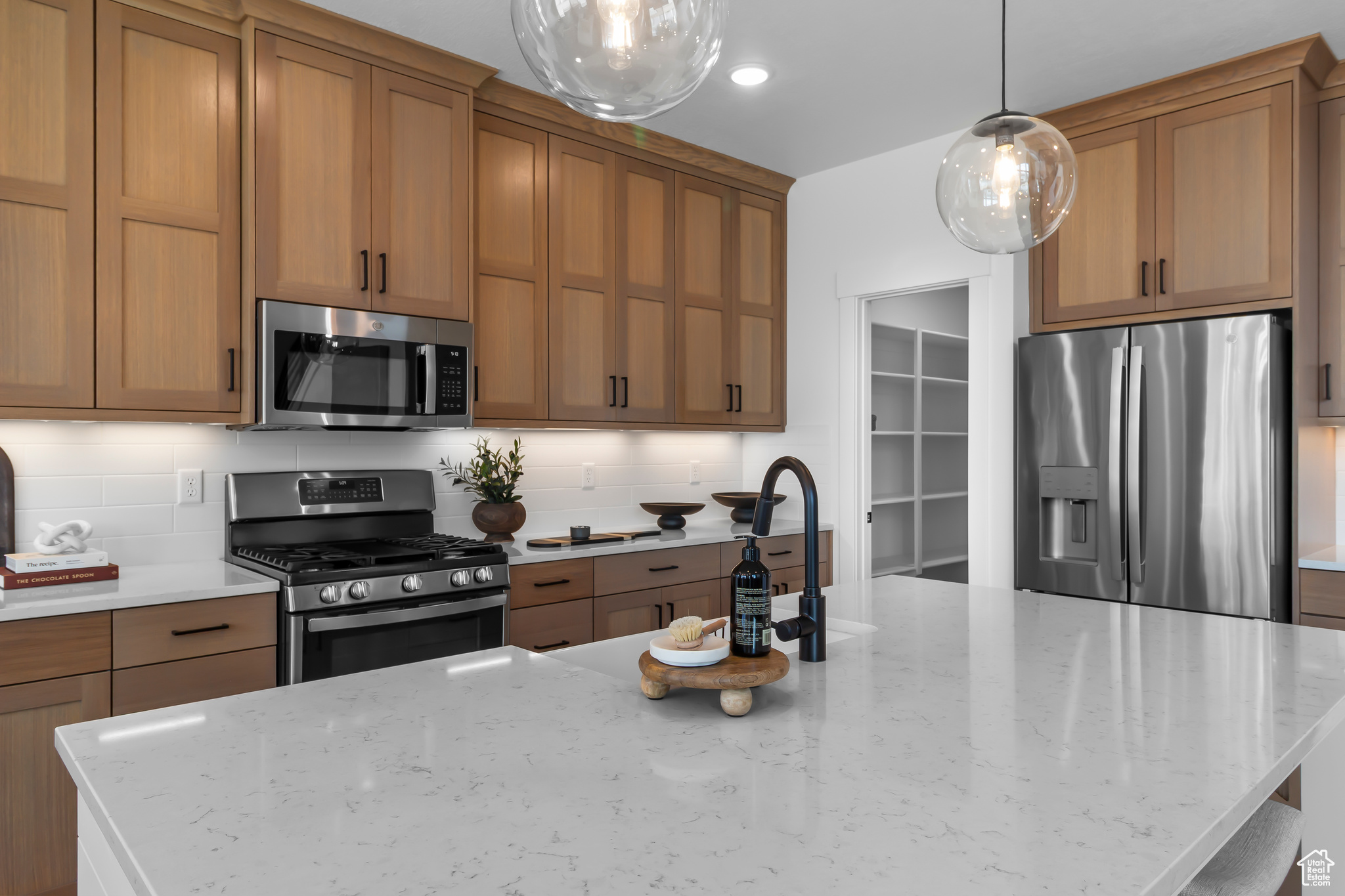 RIDGELINE PARK - Residential