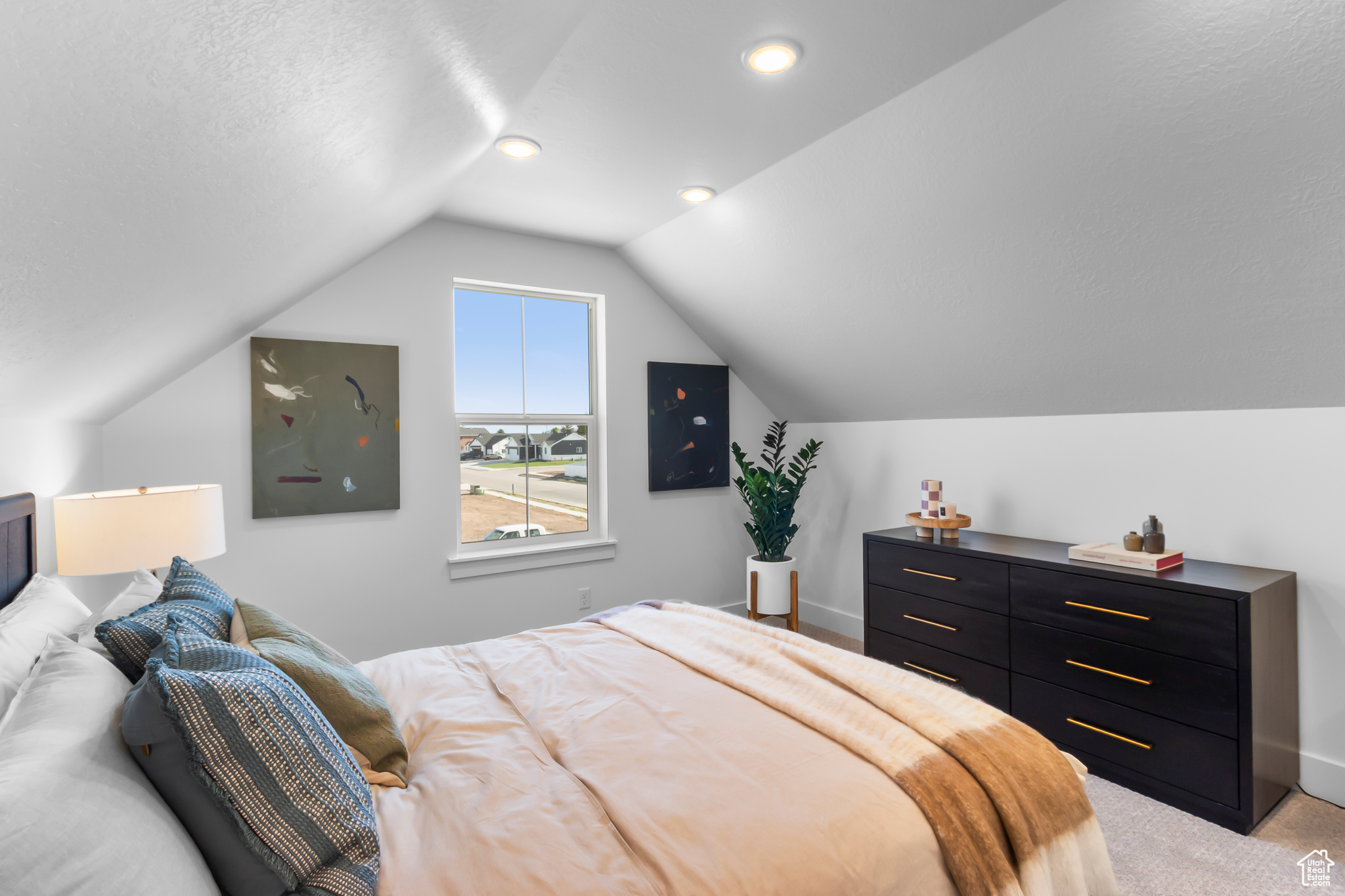 RIDGELINE PARK - Residential