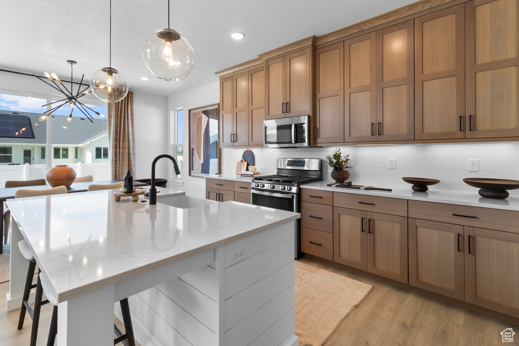 RIDGELINE PARK - Residential
