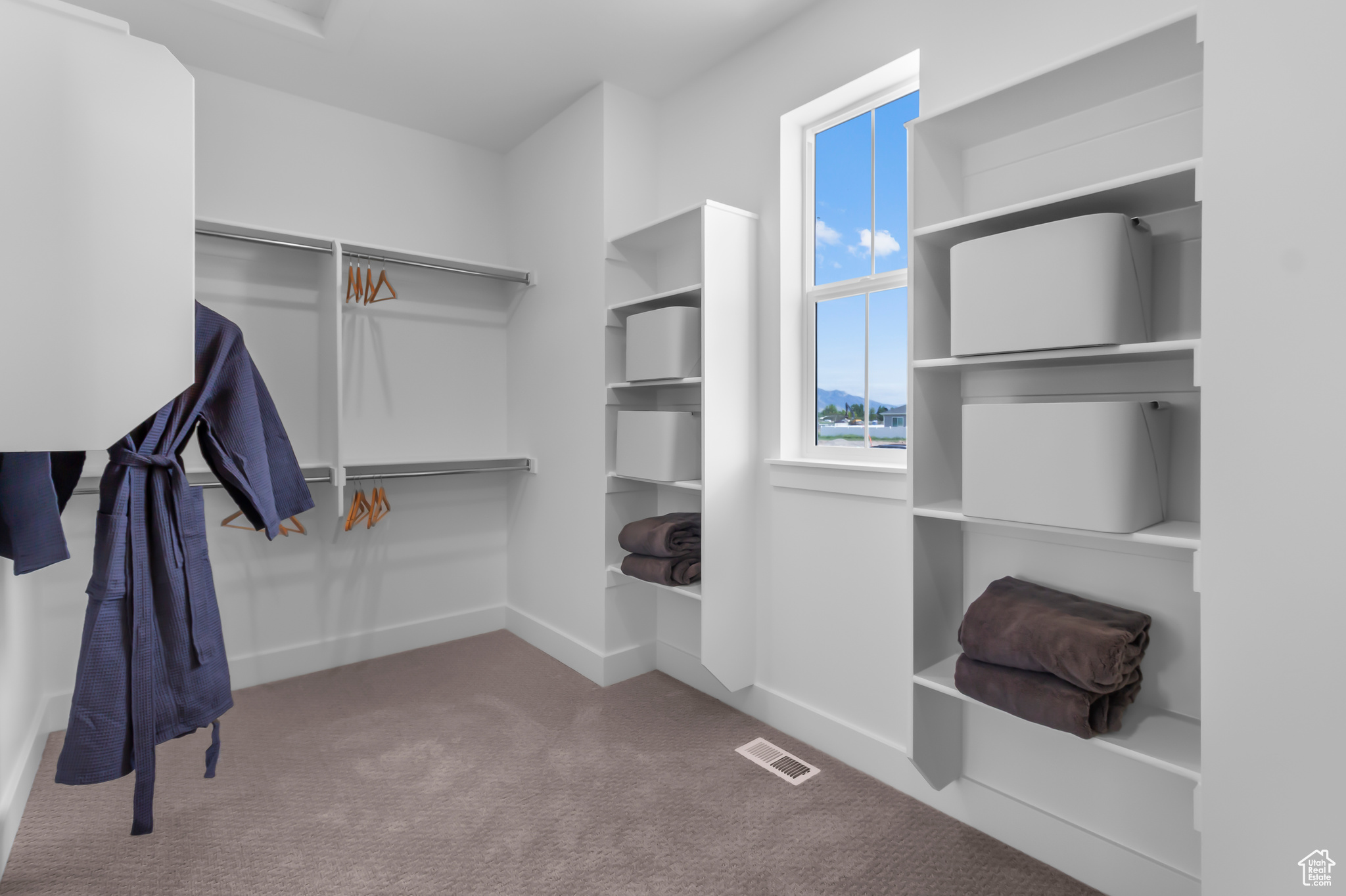 RIDGELINE PARK - Residential