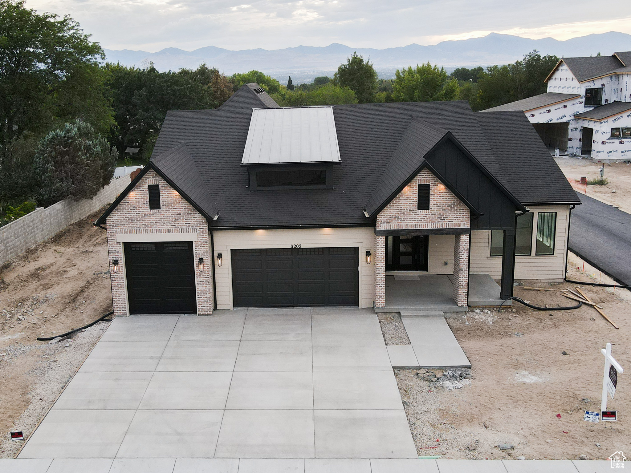 Sandy, Utah 84094, United States, 6 Bedrooms Bedrooms, ,5 BathroomsBathrooms,Residential,Active,10240