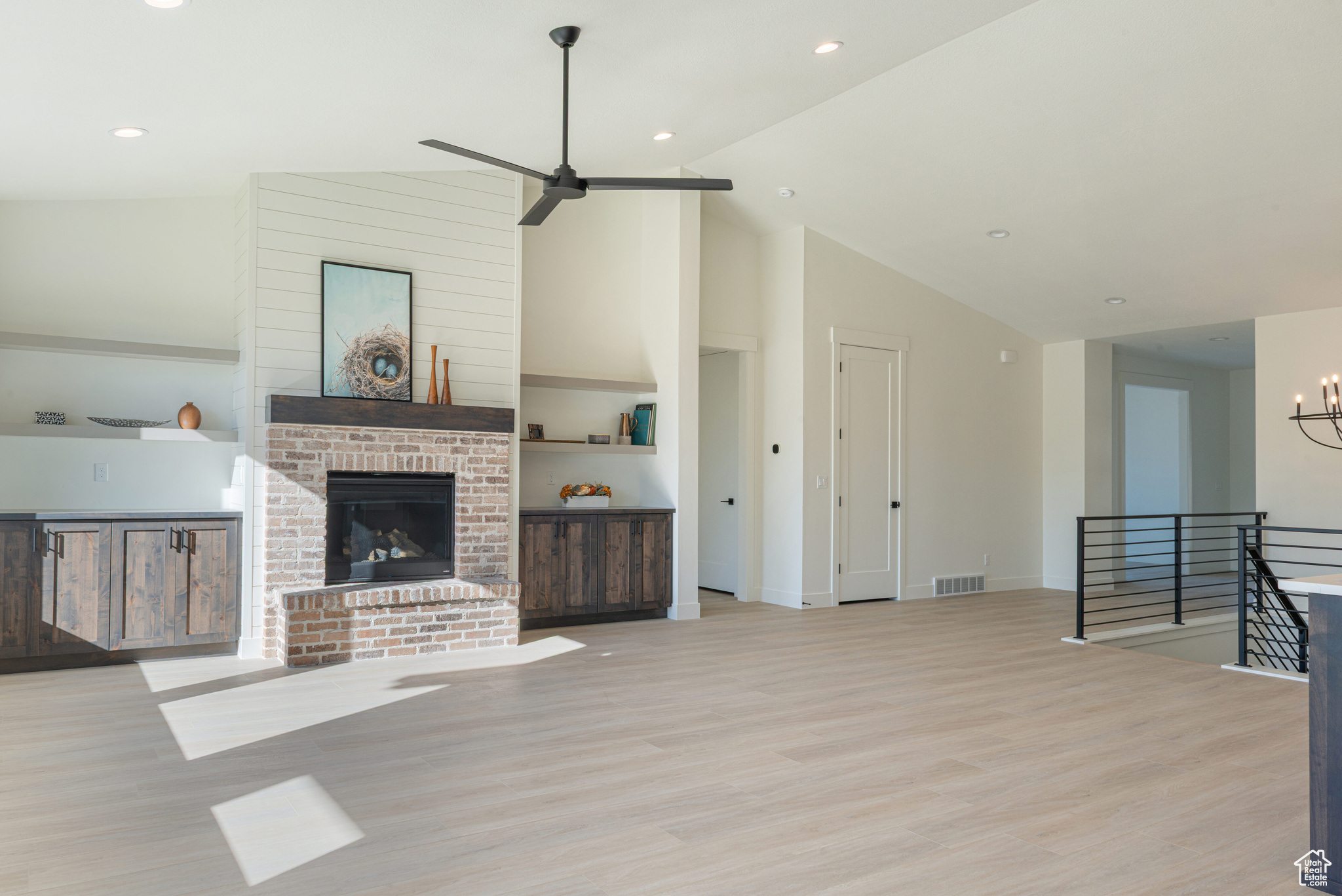 Sandy, Utah 84094, United States, 6 Bedrooms Bedrooms, ,5 BathroomsBathrooms,Residential,Active,10240