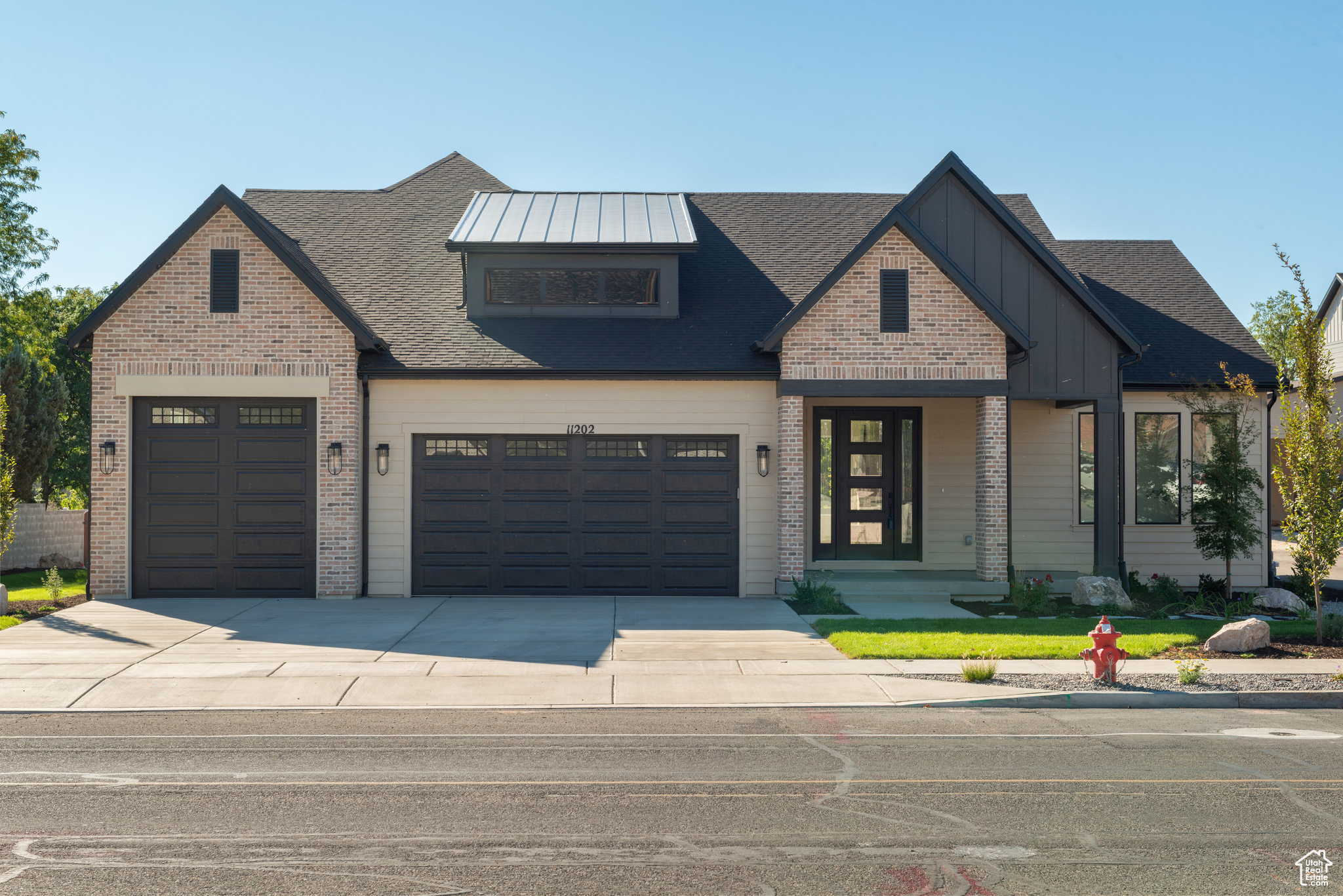 Sandy, Utah 84094, United States, 6 Bedrooms Bedrooms, ,5 BathroomsBathrooms,Residential,Active,10240 Sandy, Utah 84094, United States, 6 Bedrooms Bedrooms, ,5 BathroomsBathrooms,Residential,Active,10240