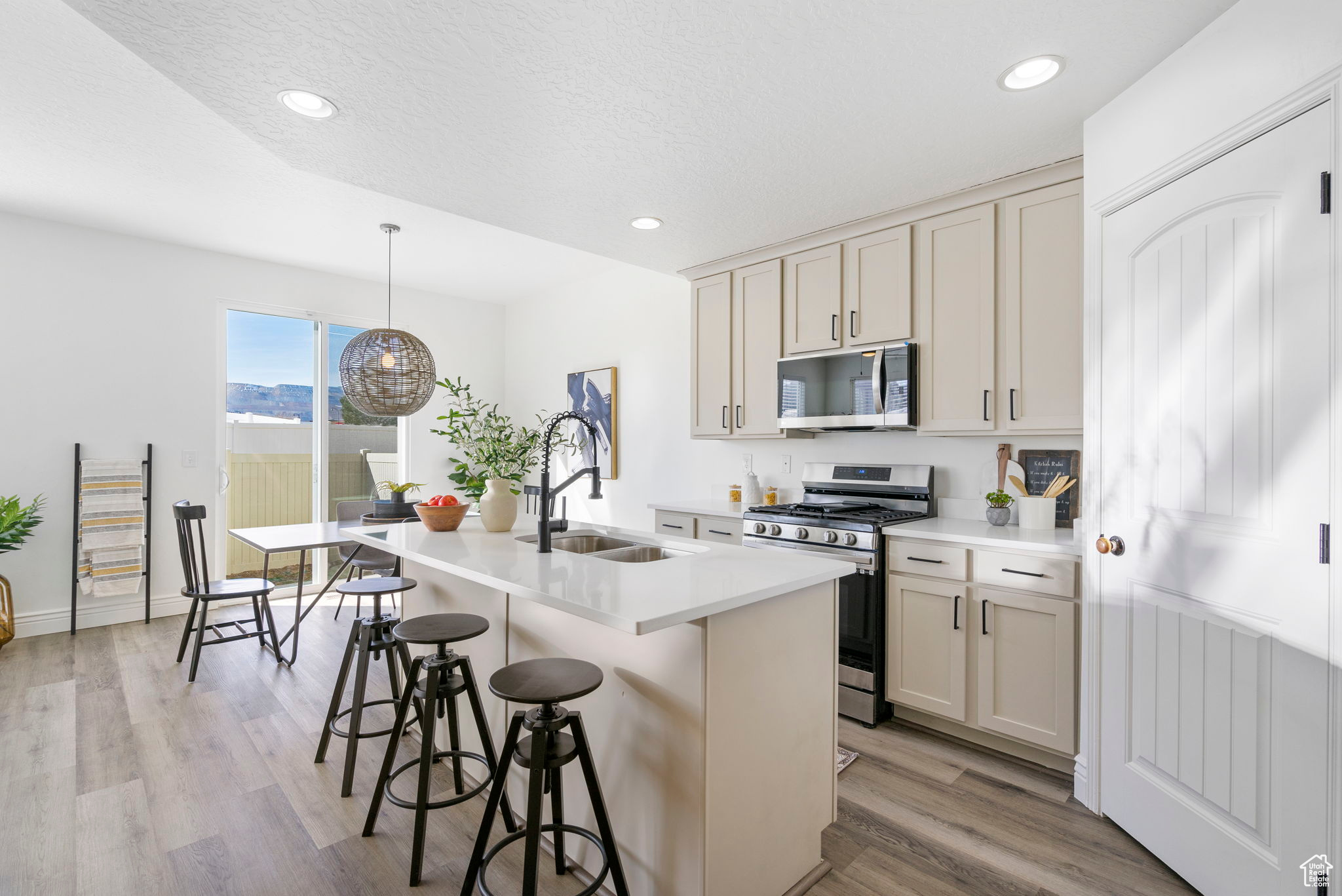 13062 S Padstow Ln, Herriman, Utah image 9