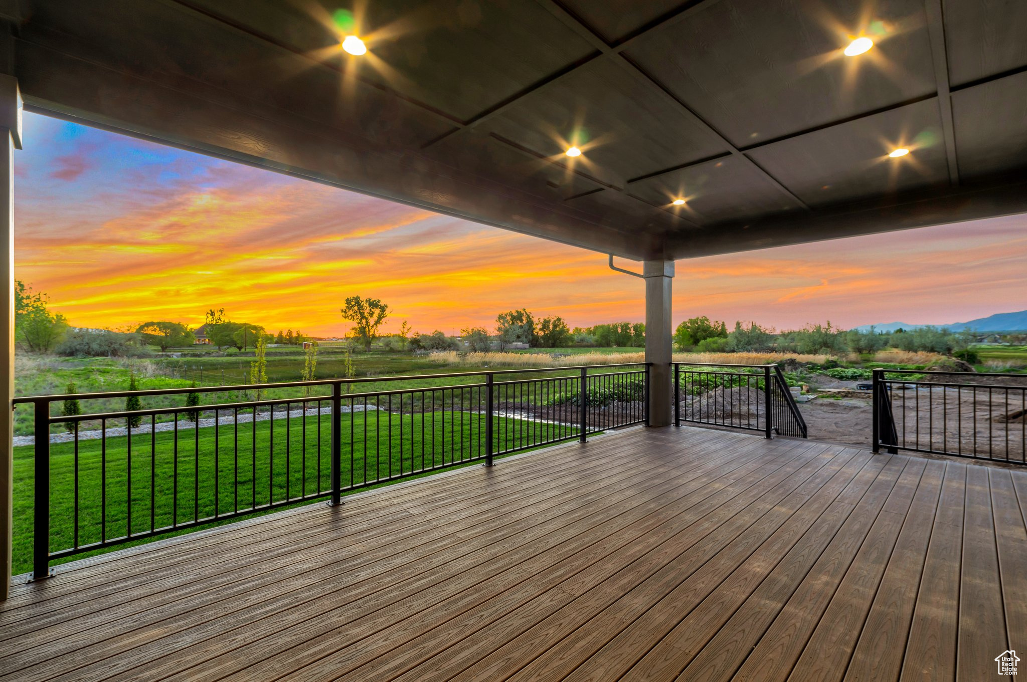 514 S 1450, Farmington, Utah image 16