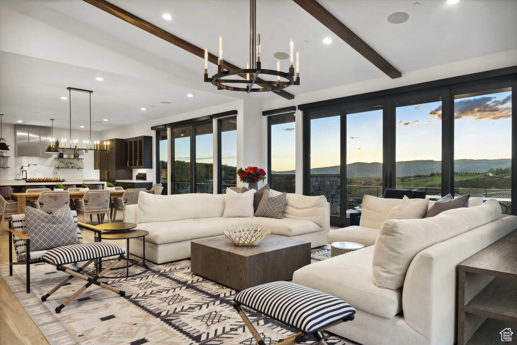 Park City, Utah 84098, United States, 4 Bedrooms Bedrooms, ,4 BathroomsBathrooms,Residential,Active,136277