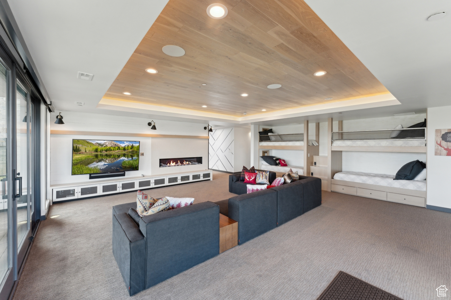 Park City, Utah 84098, United States, 4 Bedrooms Bedrooms, ,4 BathroomsBathrooms,Residential,Active,136277