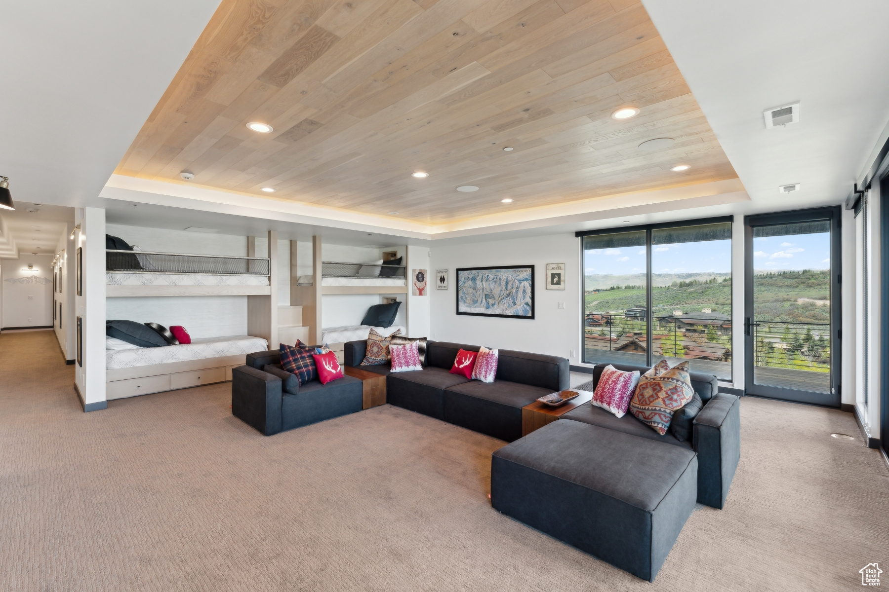 Park City, Utah 84098, United States, 4 Bedrooms Bedrooms, ,4 BathroomsBathrooms,Residential,Active,136277