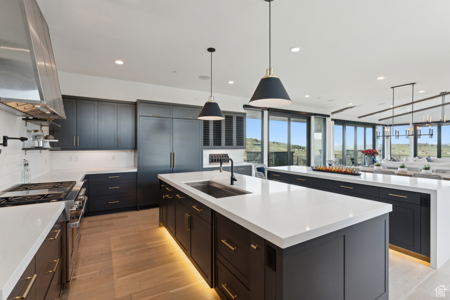 Park City, Utah 84098, United States, 4 Bedrooms Bedrooms, ,4 BathroomsBathrooms,Residential,Active,136277