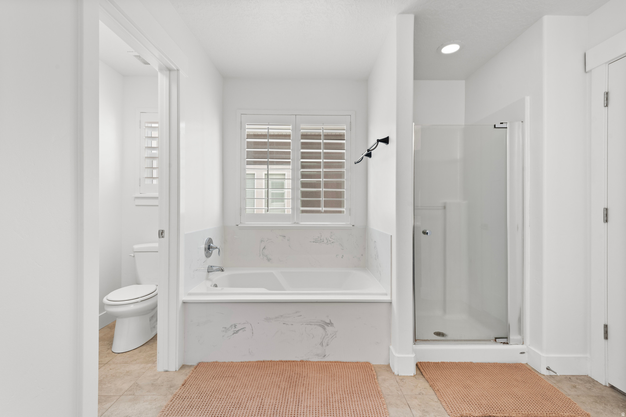 MOUNTAIN HEIGHTS AT ROSECREST - Residential