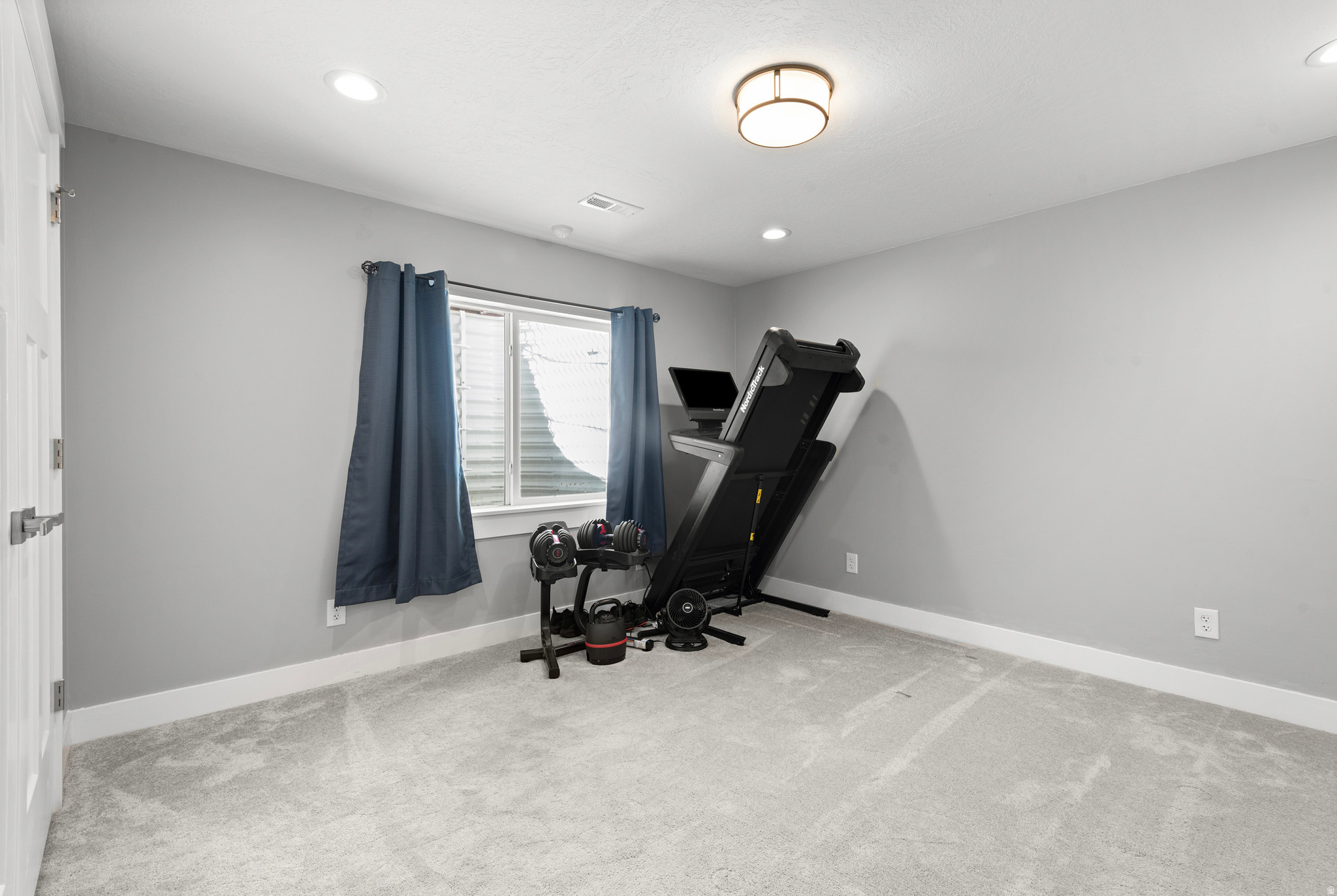 MOUNTAIN HEIGHTS AT ROSECREST - Residential
