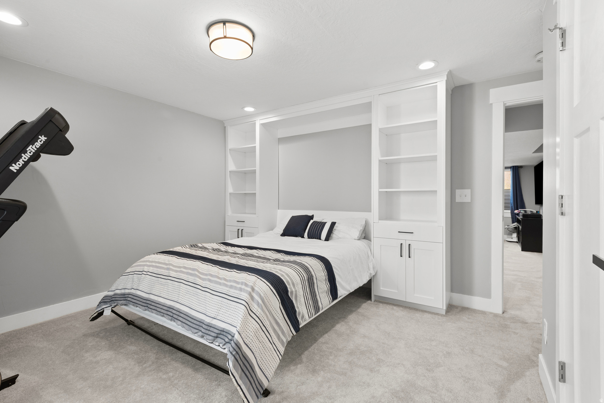 MOUNTAIN HEIGHTS AT ROSECREST - Residential