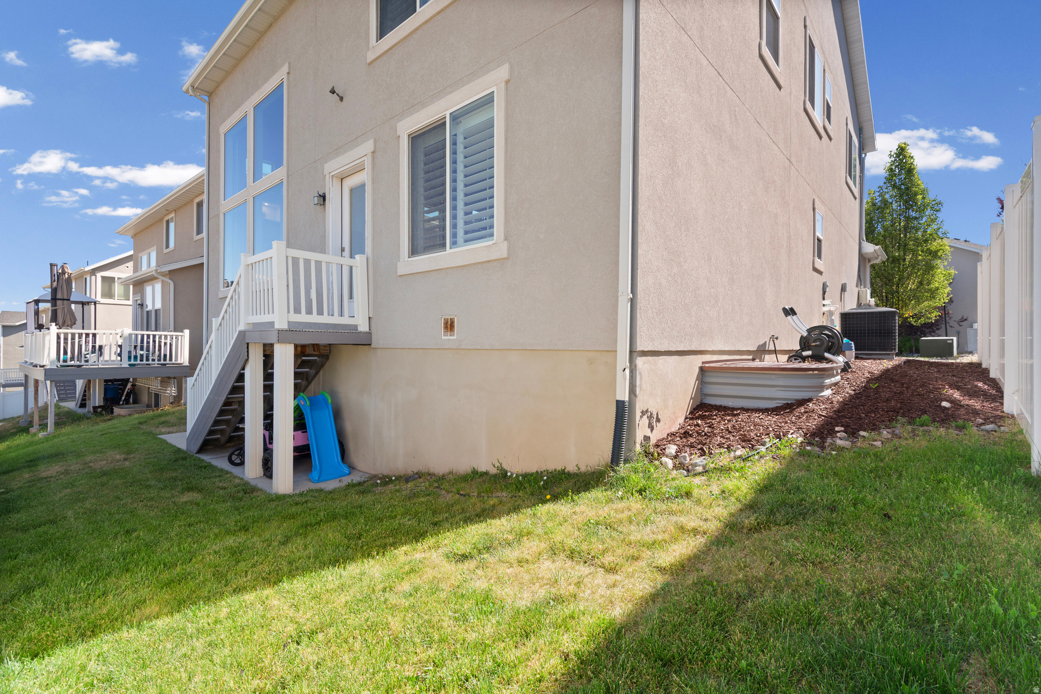 MOUNTAIN HEIGHTS AT ROSECREST - Residential