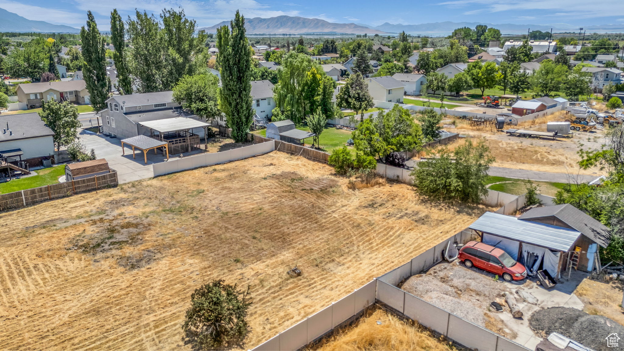 TAYLOR-SHAW ESTATES - Land