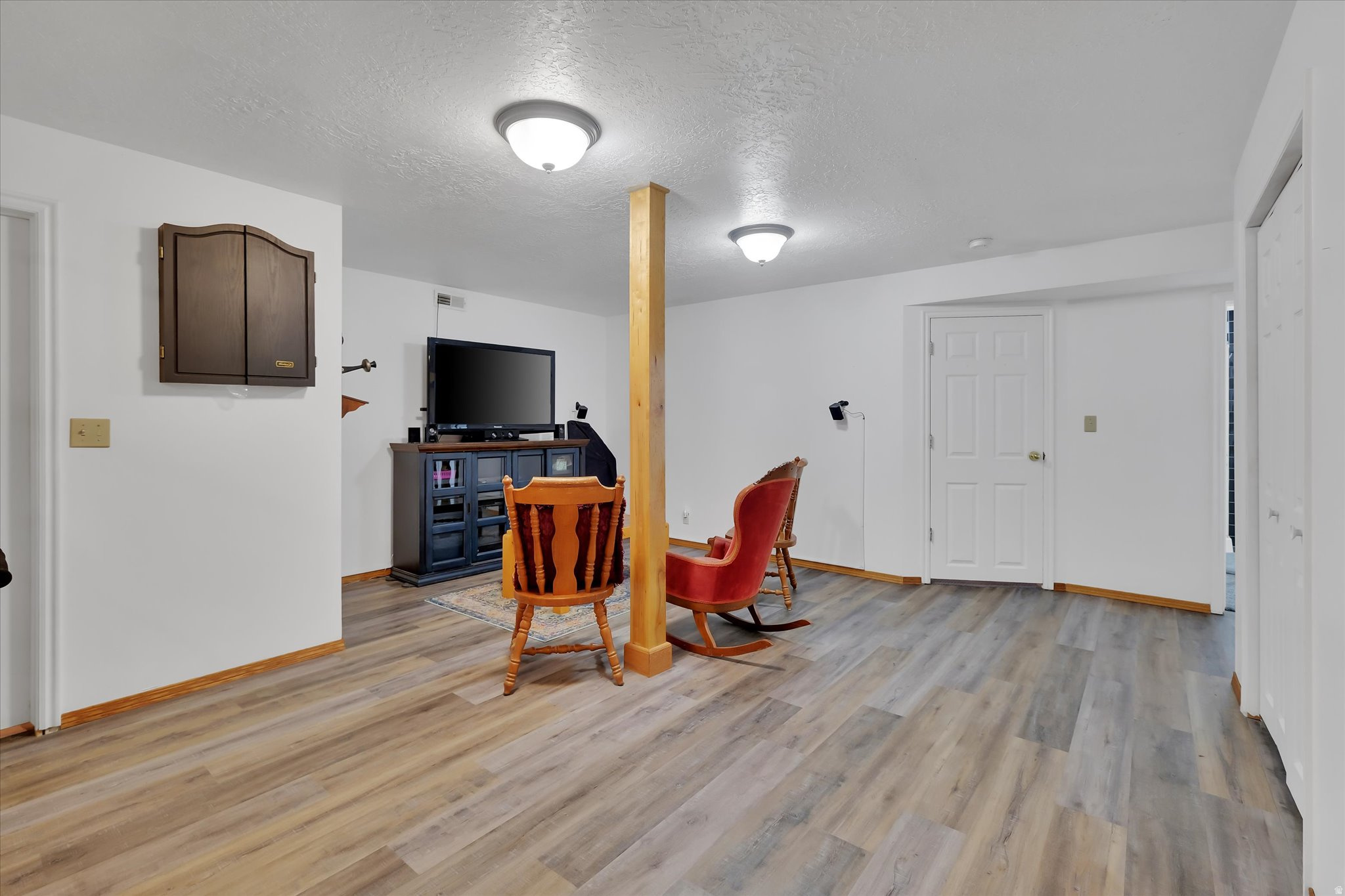 EQUESTRIAN ESTATES - Residential