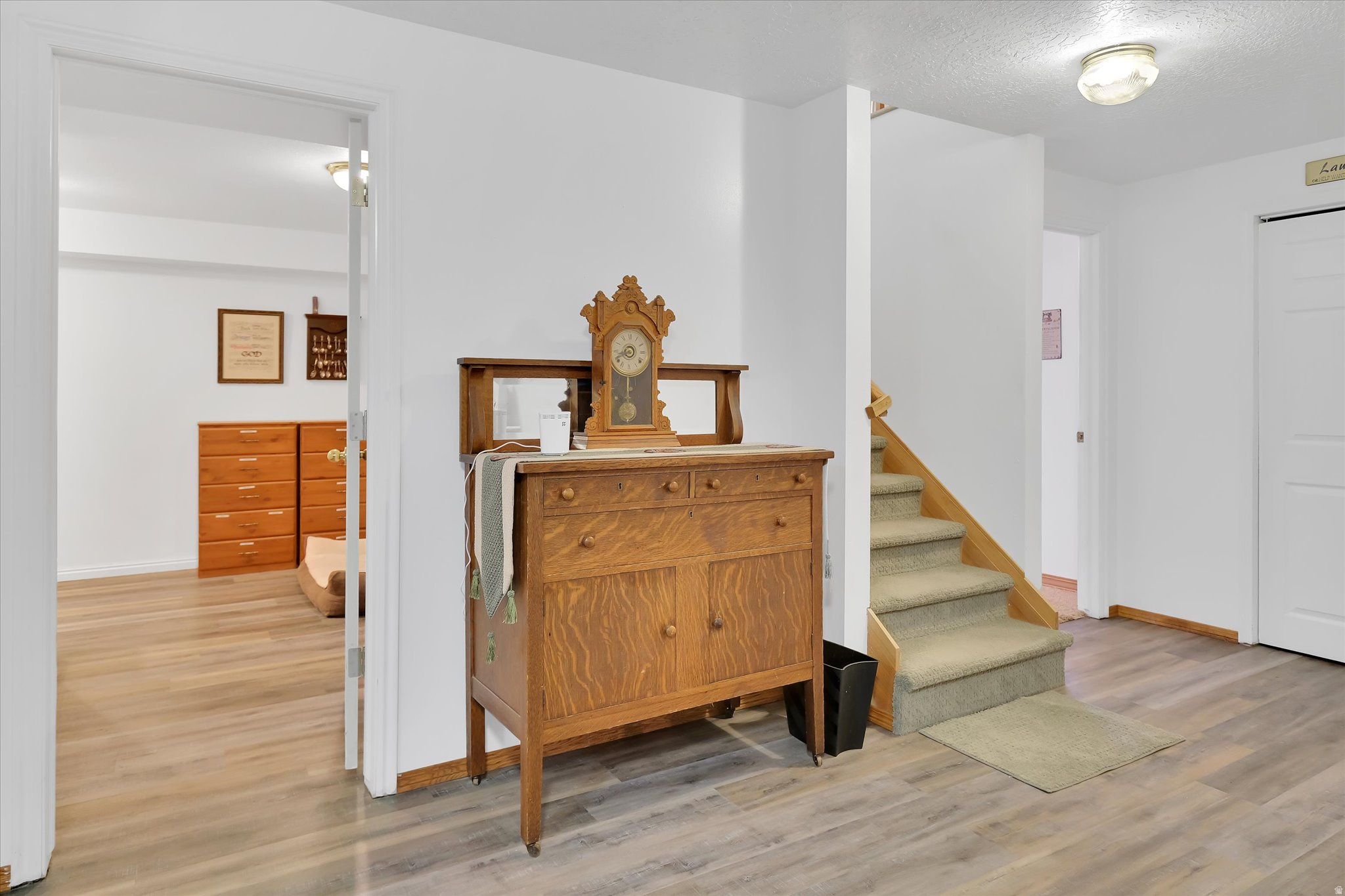 EQUESTRIAN ESTATES - Residential