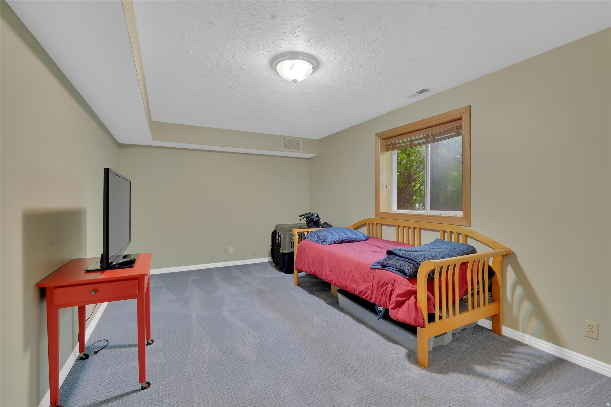 EQUESTRIAN ESTATES - Residential