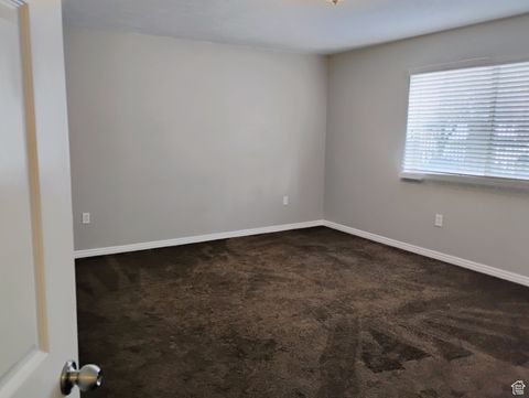 Tiny photo for 1205 E PRIVET DR. DR S #1-107, Cottonwood Heights, UT 84121 (MLS # 2061017)