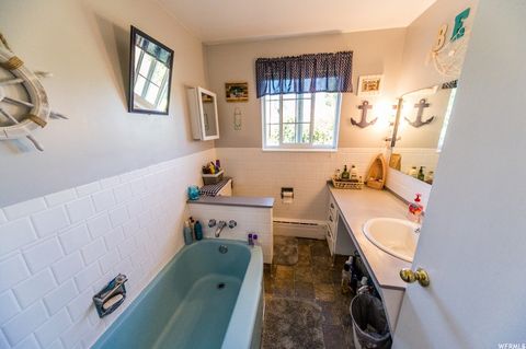 Tiny photo for 2423 S 2000 W, Syracuse, UT 84075 (MLS # 2146336)