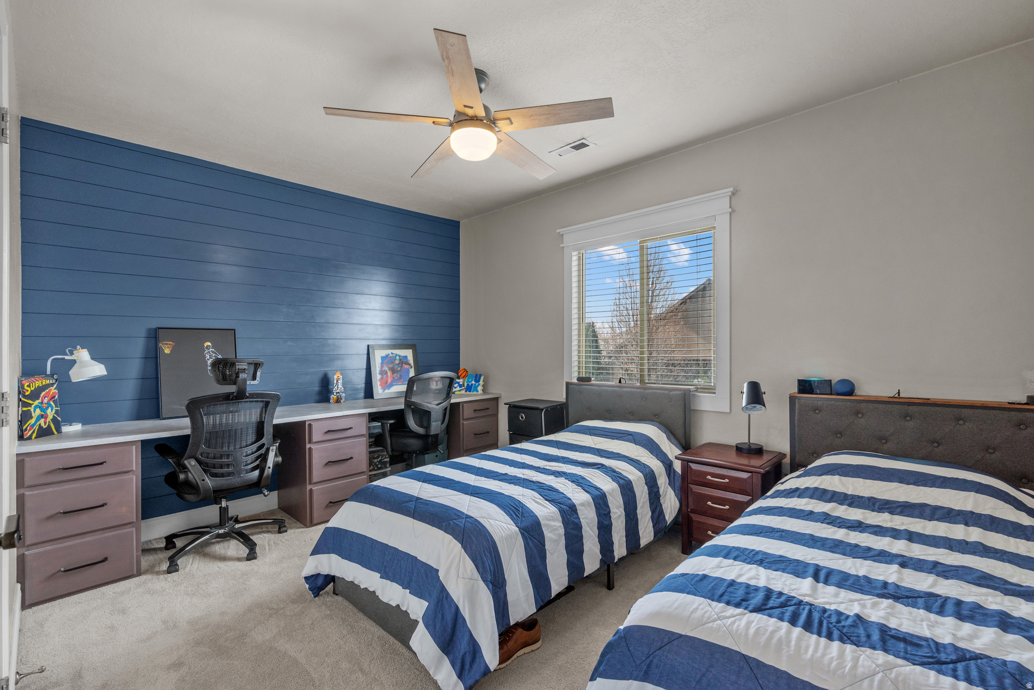 NORTH LAKE - Residential