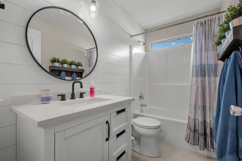 Tiny photo for 1685 S 825 W, Lehi, UT 84043 (MLS # 2141749)