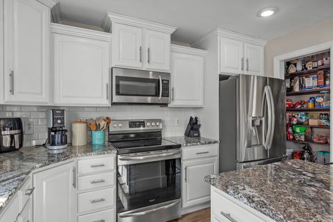 Tiny photo for 1685 S 825 W, Lehi, UT 84043 (MLS # 2141749)