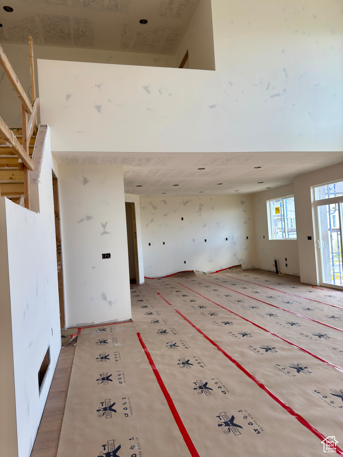 SKYLINE RIDGE - Residential