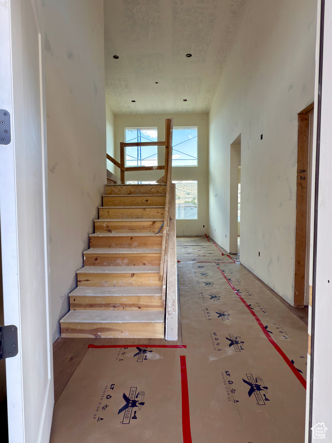 SKYLINE RIDGE - Residential