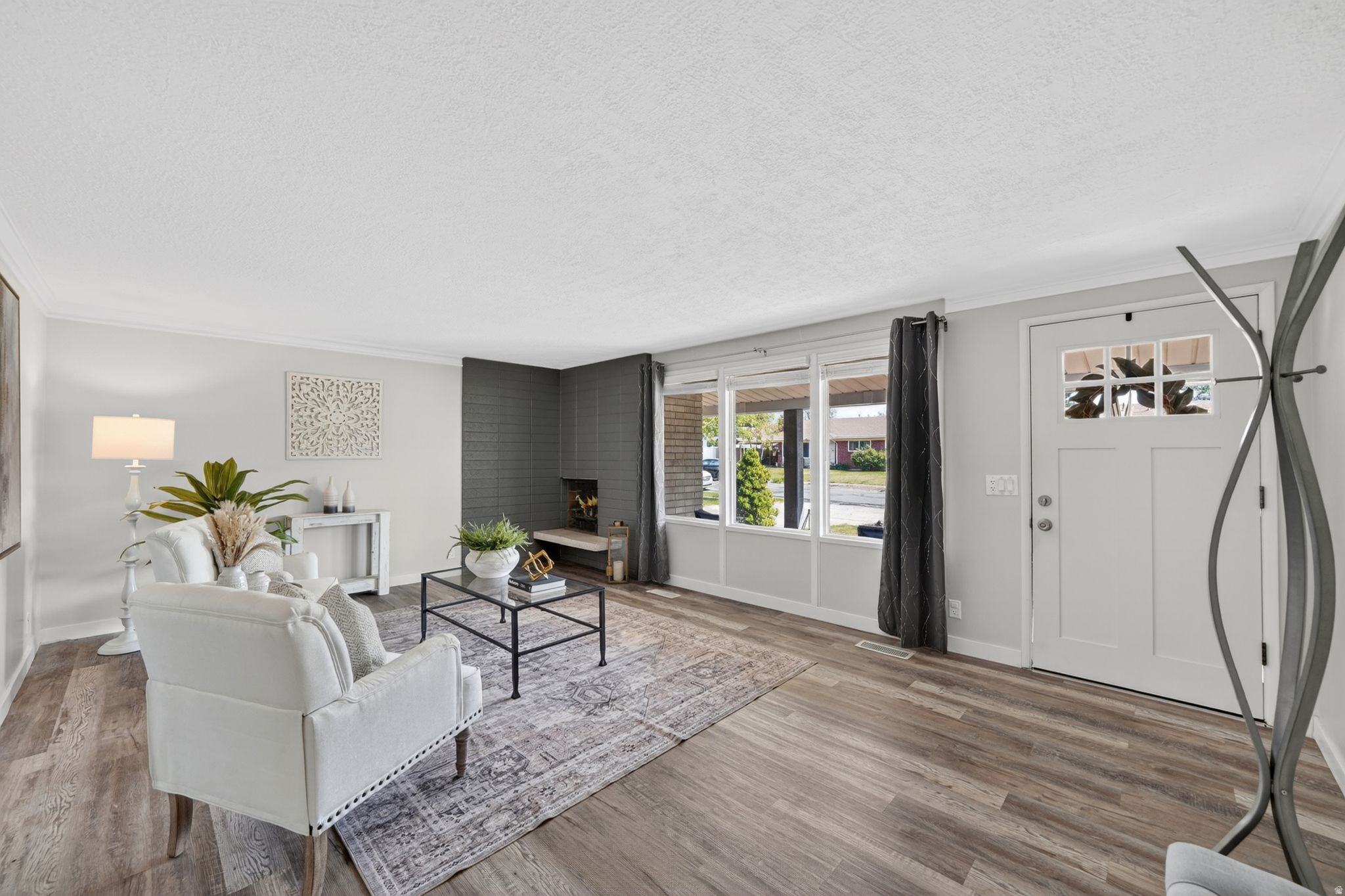 WHITE CITY - Residential