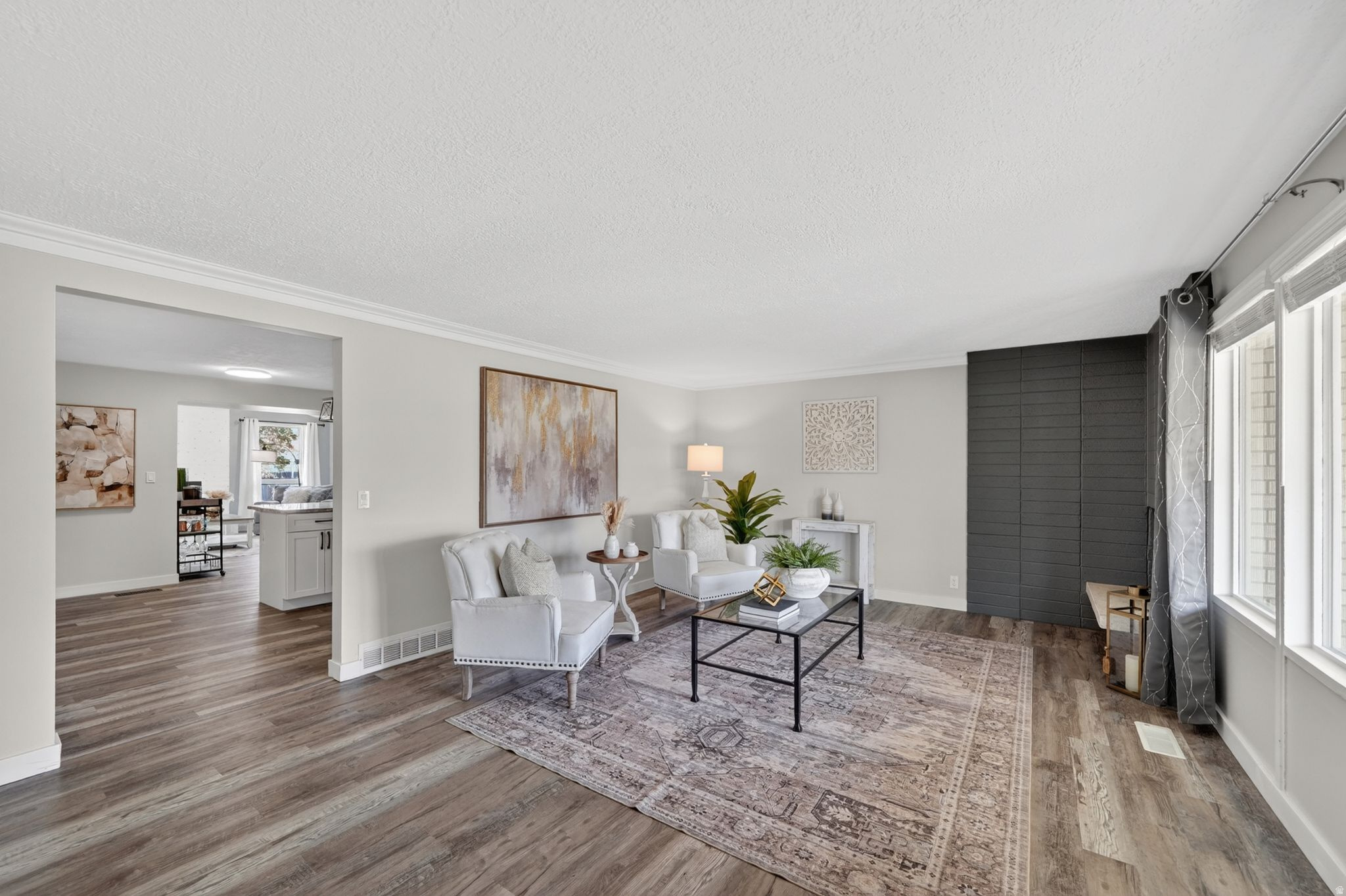 WHITE CITY - Residential