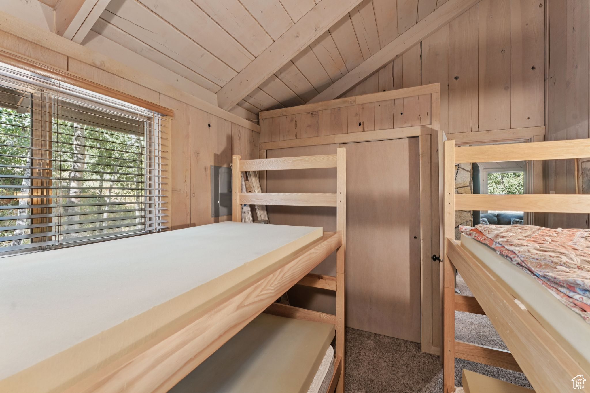 TIMBER LAKES - Residential