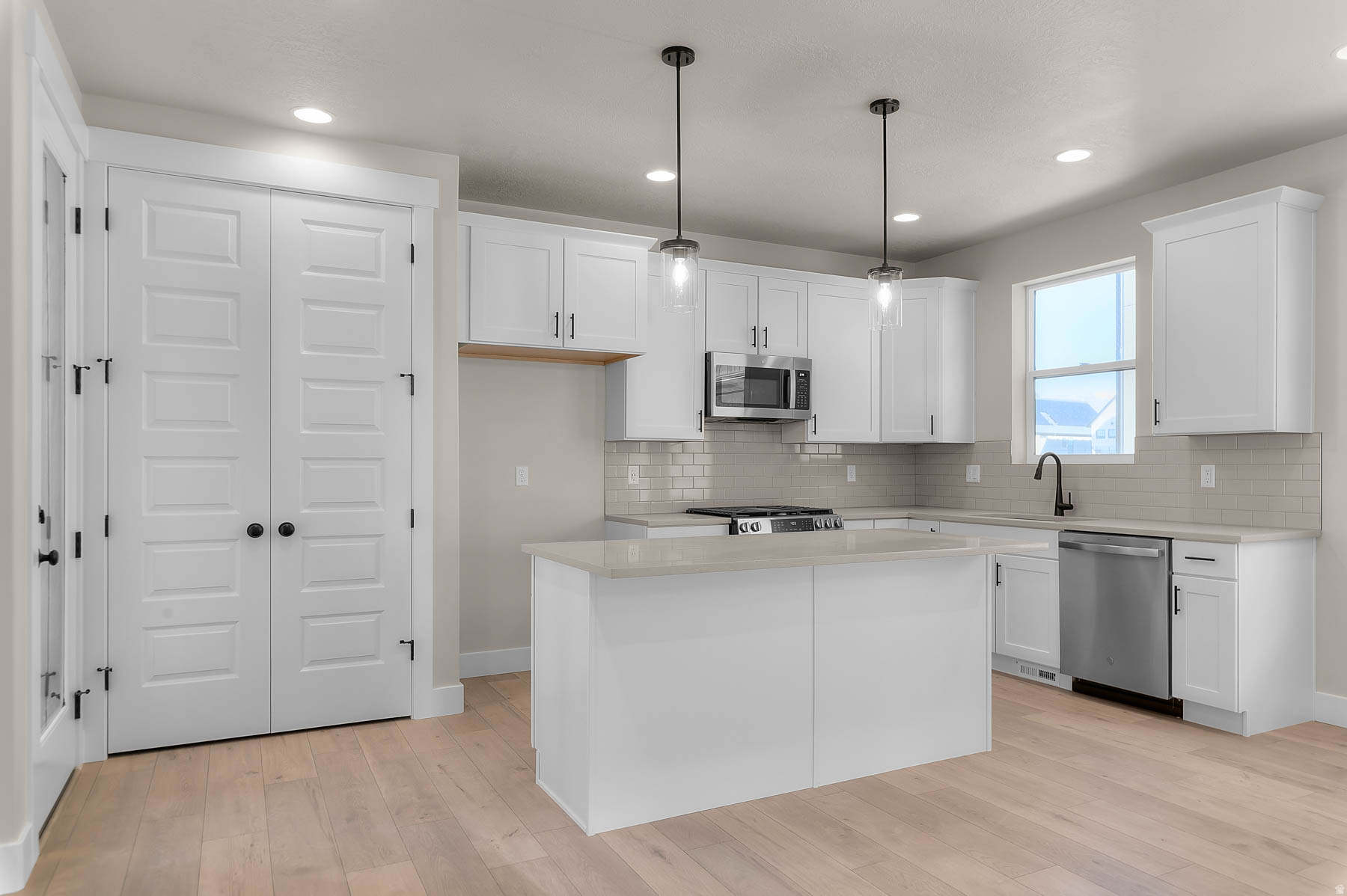 BIG WILLOW CREEK COTTAGE 903 - Residential