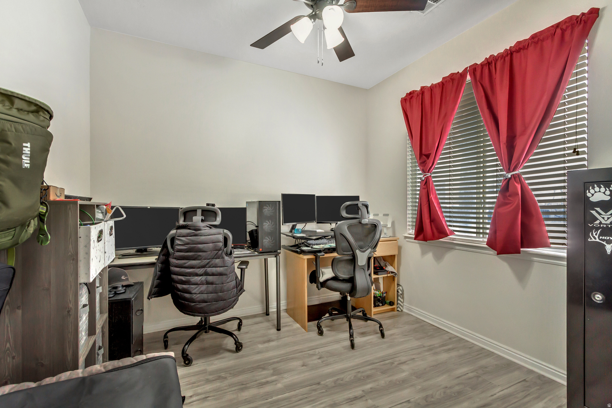 TOWNS AT HUNTER VILLAGE - Residential