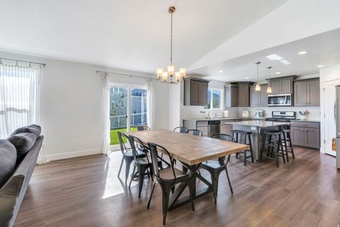 Tiny photo for 358 N 2810 E, Spanish Fork, UT 84660 (MLS # 2134981)