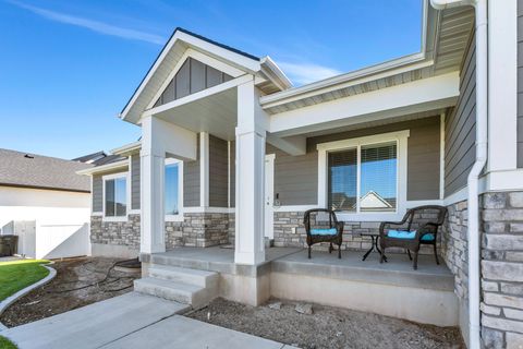 Tiny photo for 358 N 2810 E, Spanish Fork, UT 84660 (MLS # 2134981)