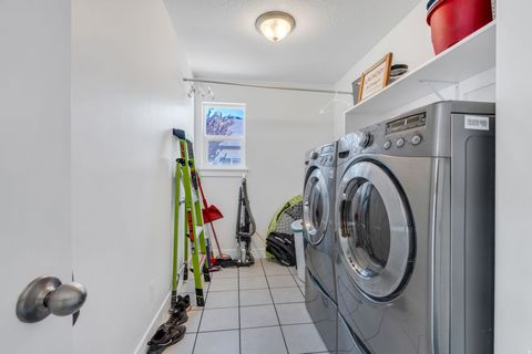 Tiny photo for 358 N 2810 E, Spanish Fork, UT 84660 (MLS # 2134981)