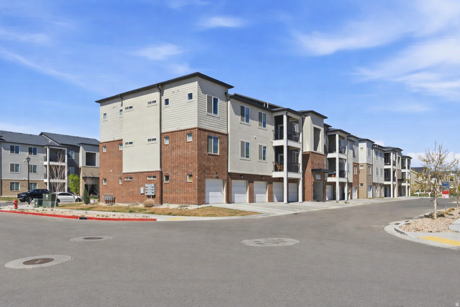 GARDNER POINT - Residential